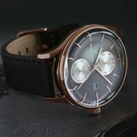 ساعه كوارتز اصليه